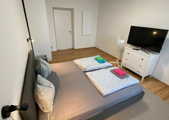 Charming Flat In A Quiet Central Location